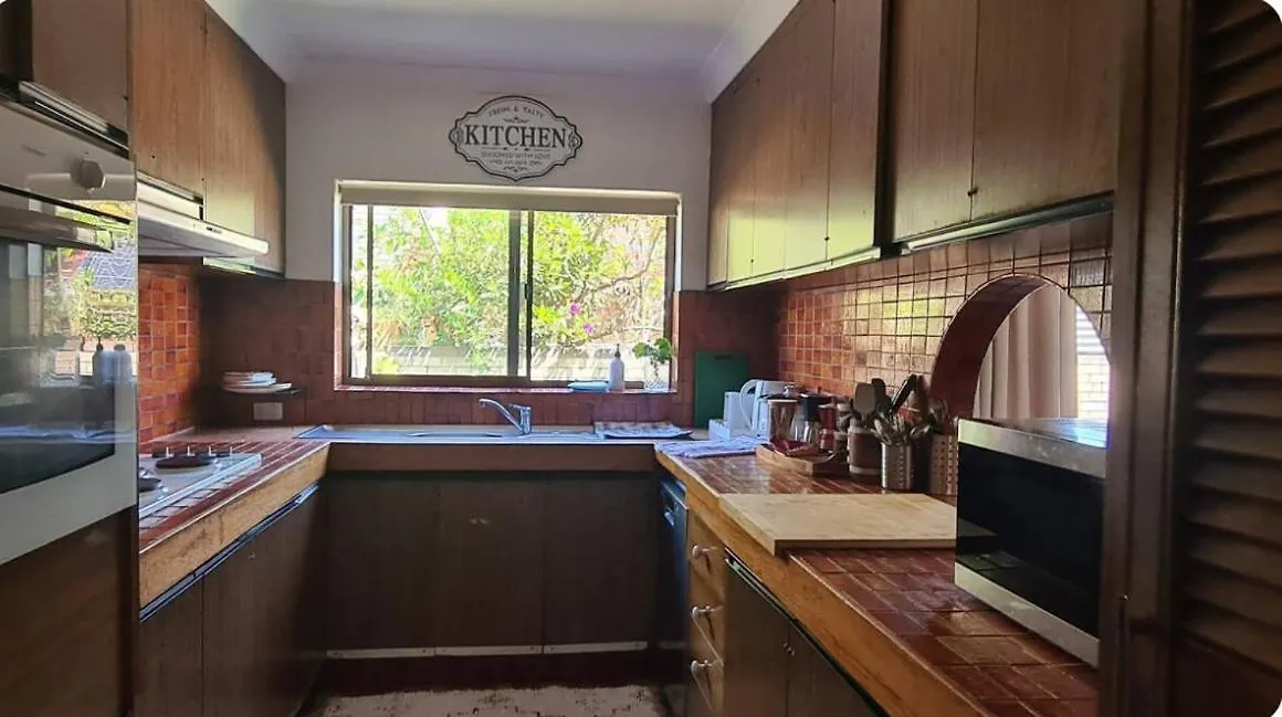 Вилла 4Br Big Family House With Huge Pool Брисбен